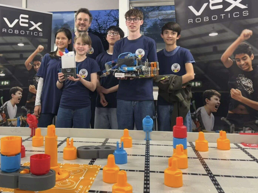 Pulhof zoekt sponsors om vijf leerlingen naar WK robotbouwen in Verenigde Staten te sturen